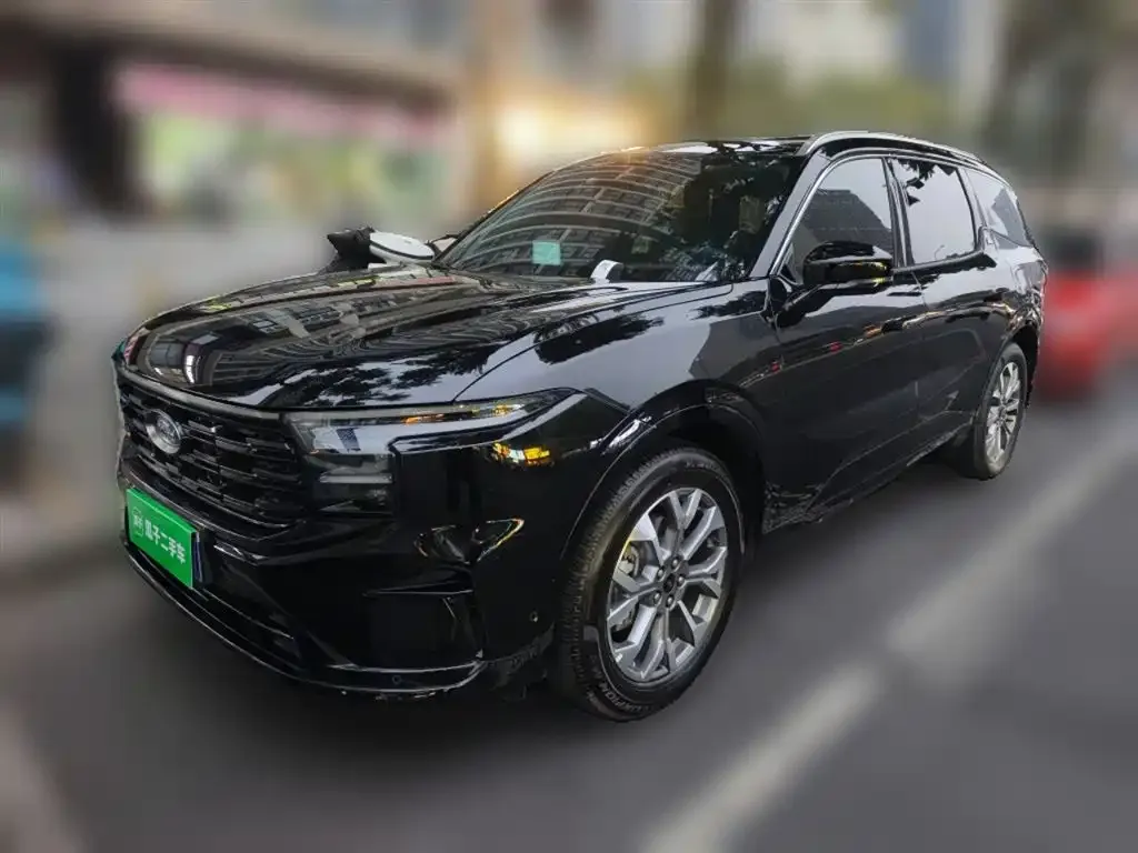Ford Edge — фото 1