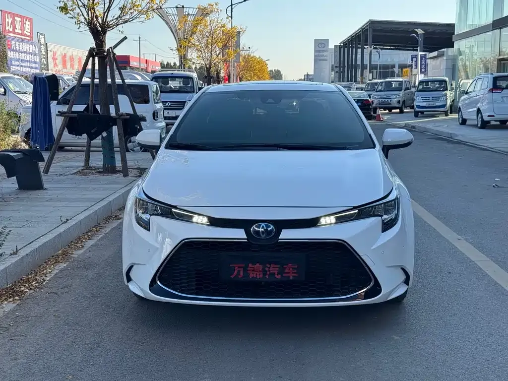 Toyota Levin — фото 1