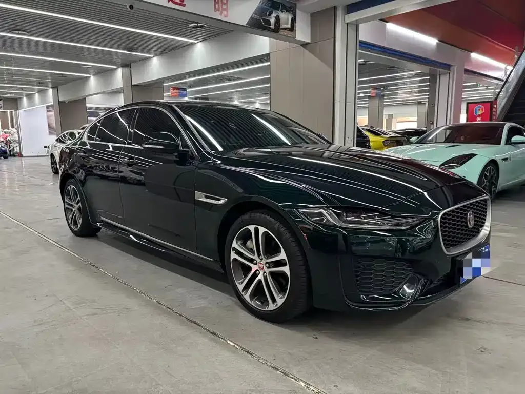 Jaguar XEL — фото 10