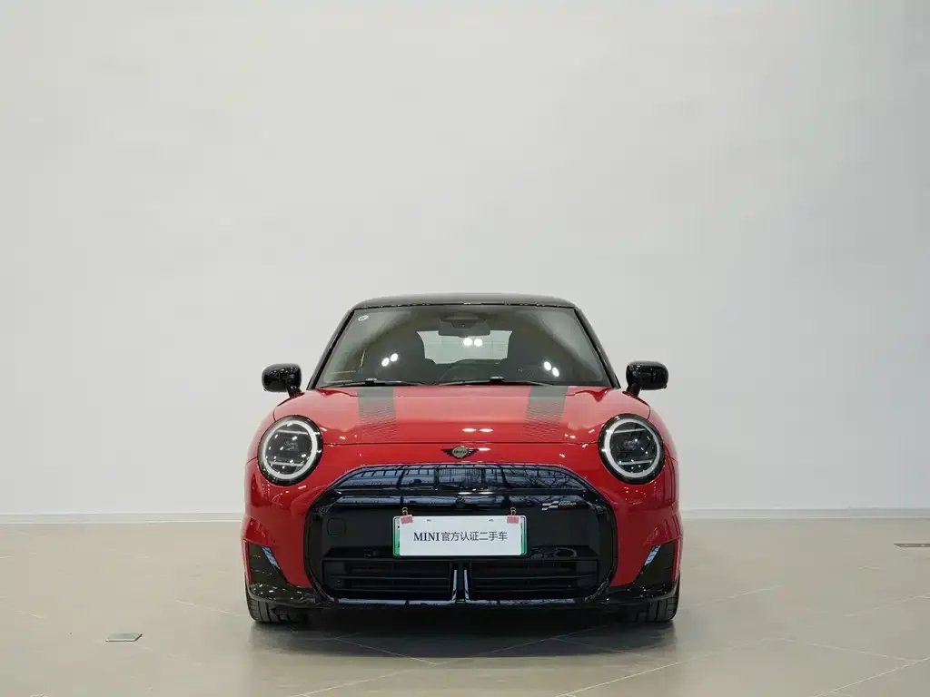 MINI JCW Electric — фото 6