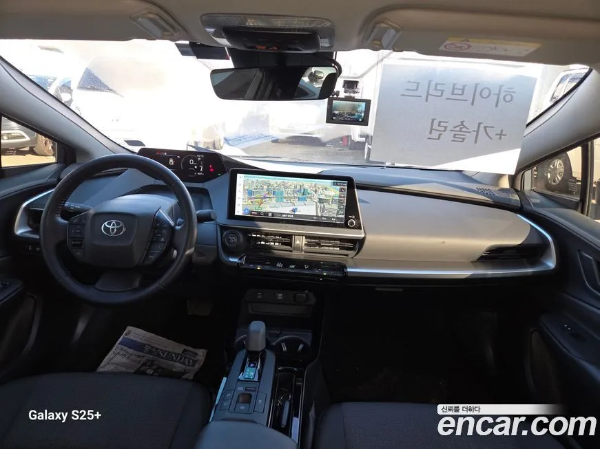 Toyota Prius — фото 9