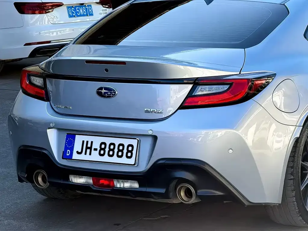 Subaru BRZ — фото 2