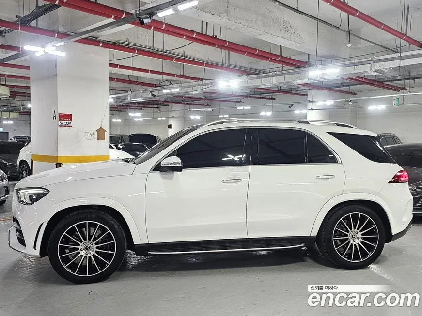Mercedes-Benz GLE-Class — фото 5