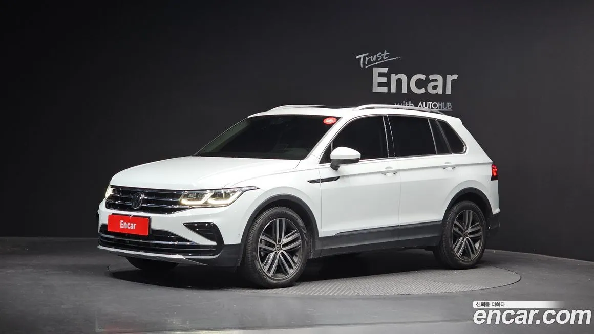 Volkswagen Tiguan — фото 1