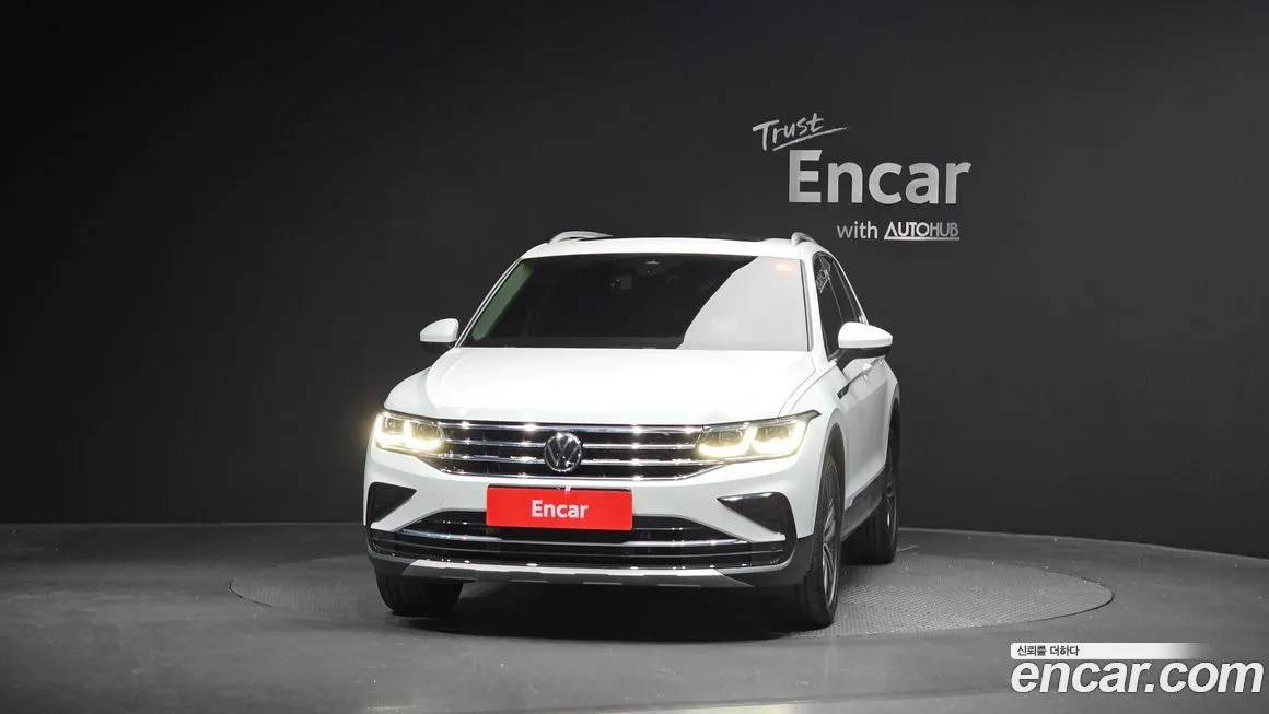 Volkswagen Tiguan — фото 2