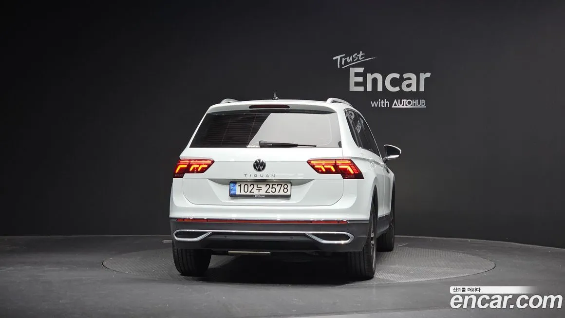 Volkswagen Tiguan — фото 3