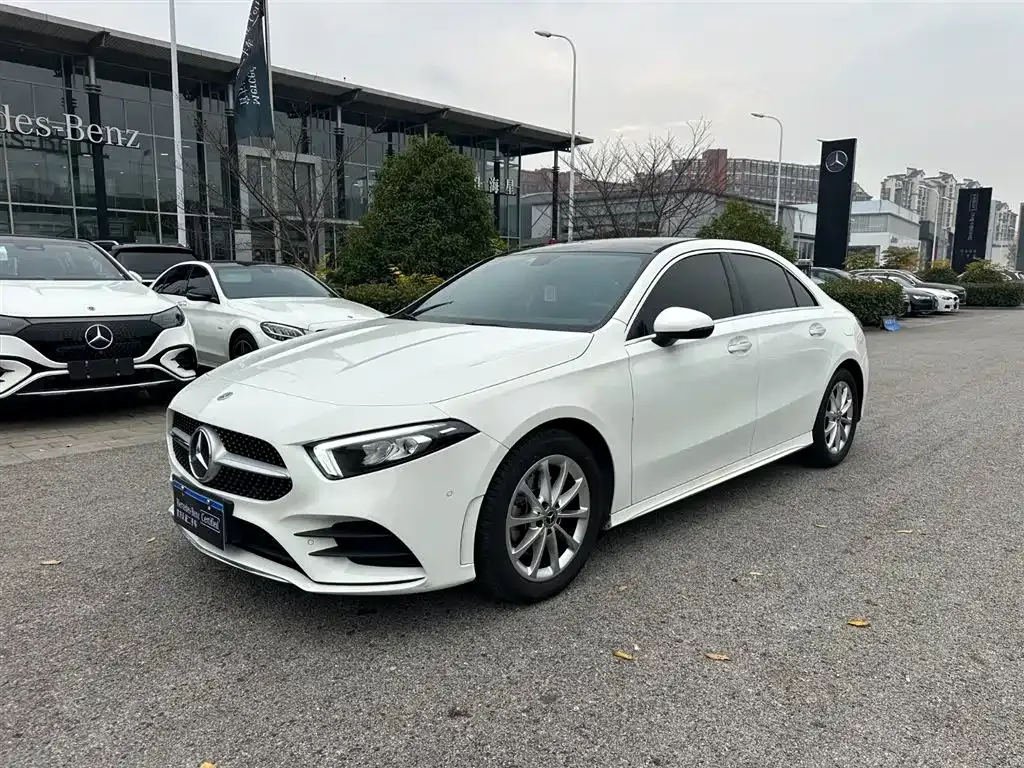 Mercedes-Benz A-Class — фото 1