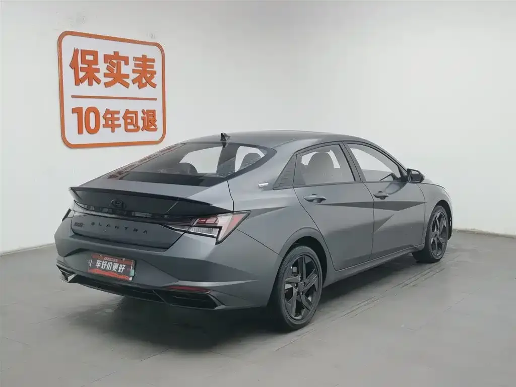 Hyundai Elantra — фото 4