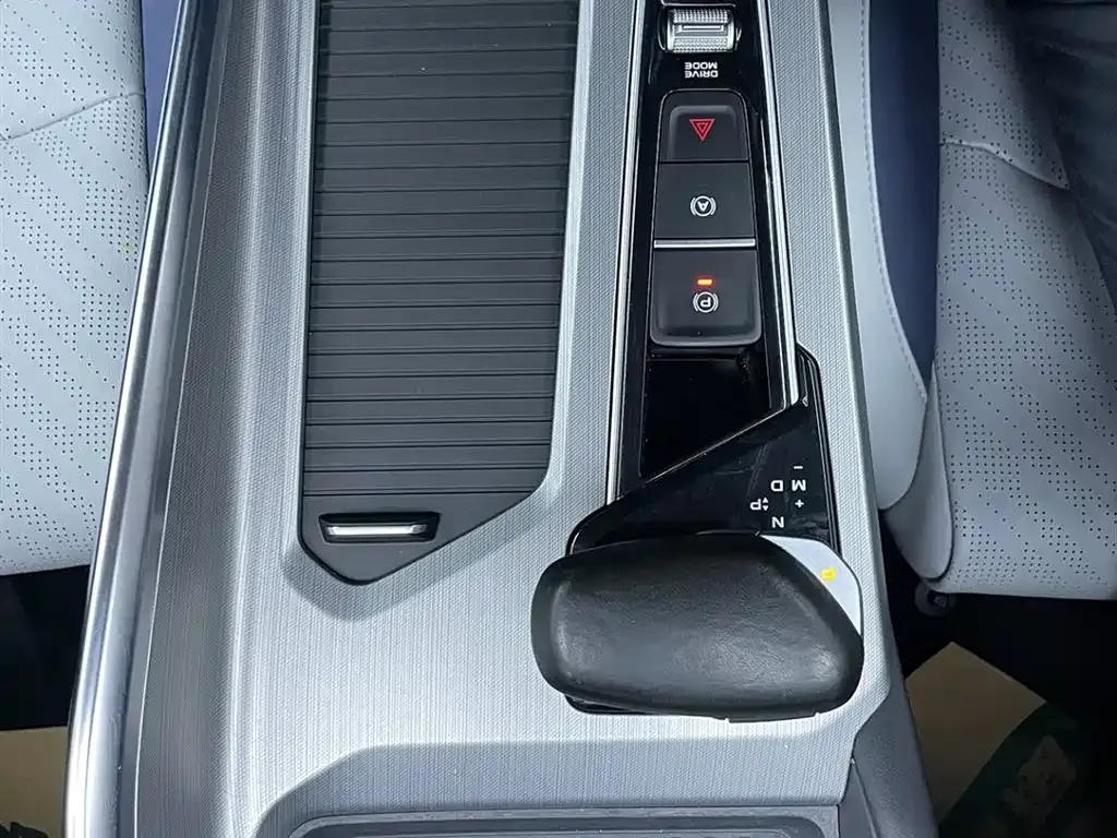 Geely Xingrui — фото 10
