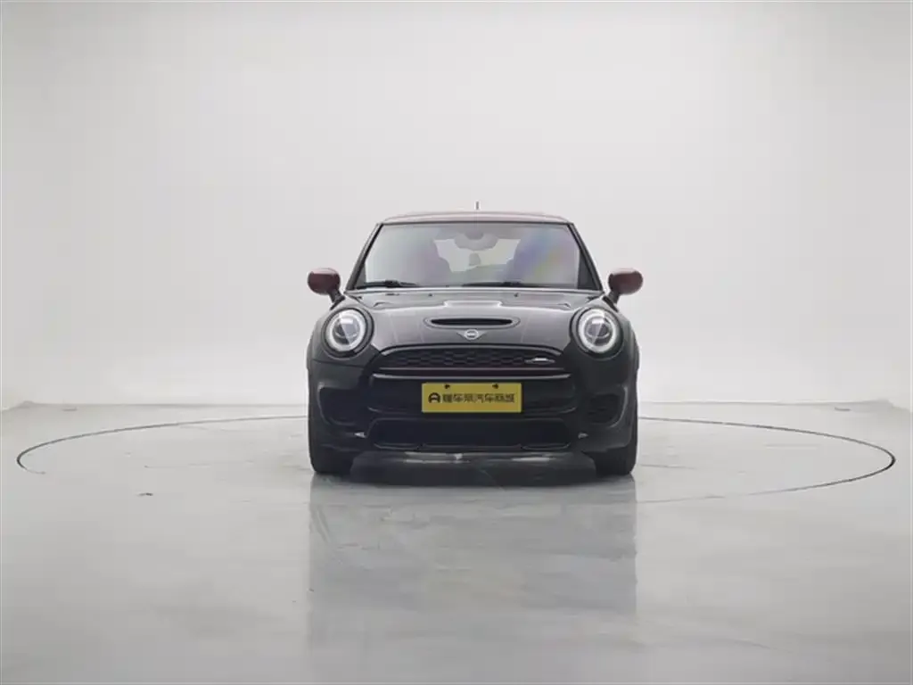 MINI JCW (John Cooper Works) — фото 2