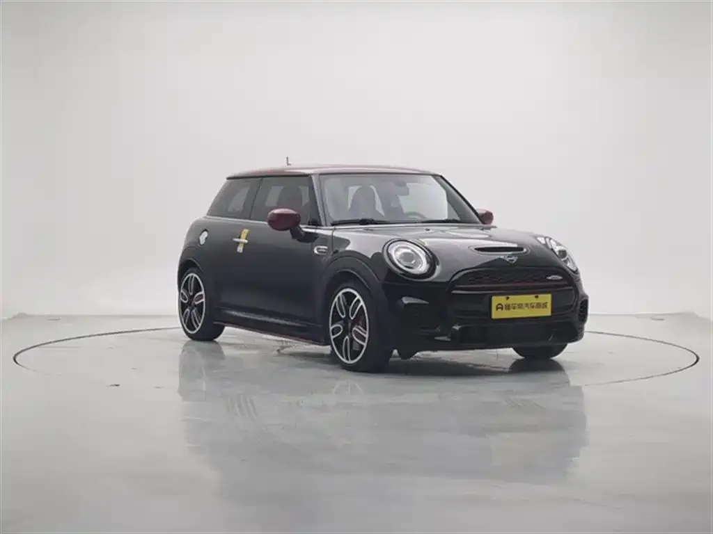 MINI JCW (John Cooper Works) — фото 3