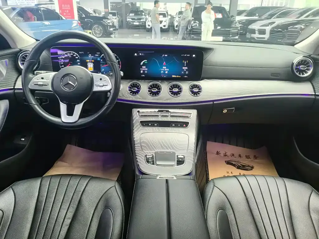 Mercedes-Benz CLS — фото 9