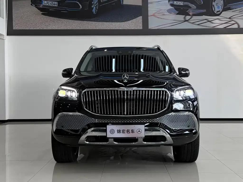 Mercedes-Benz GLS — фото 1