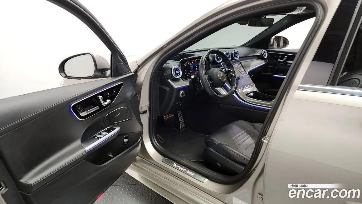 Mercedes-Benz C-Class — фото 10