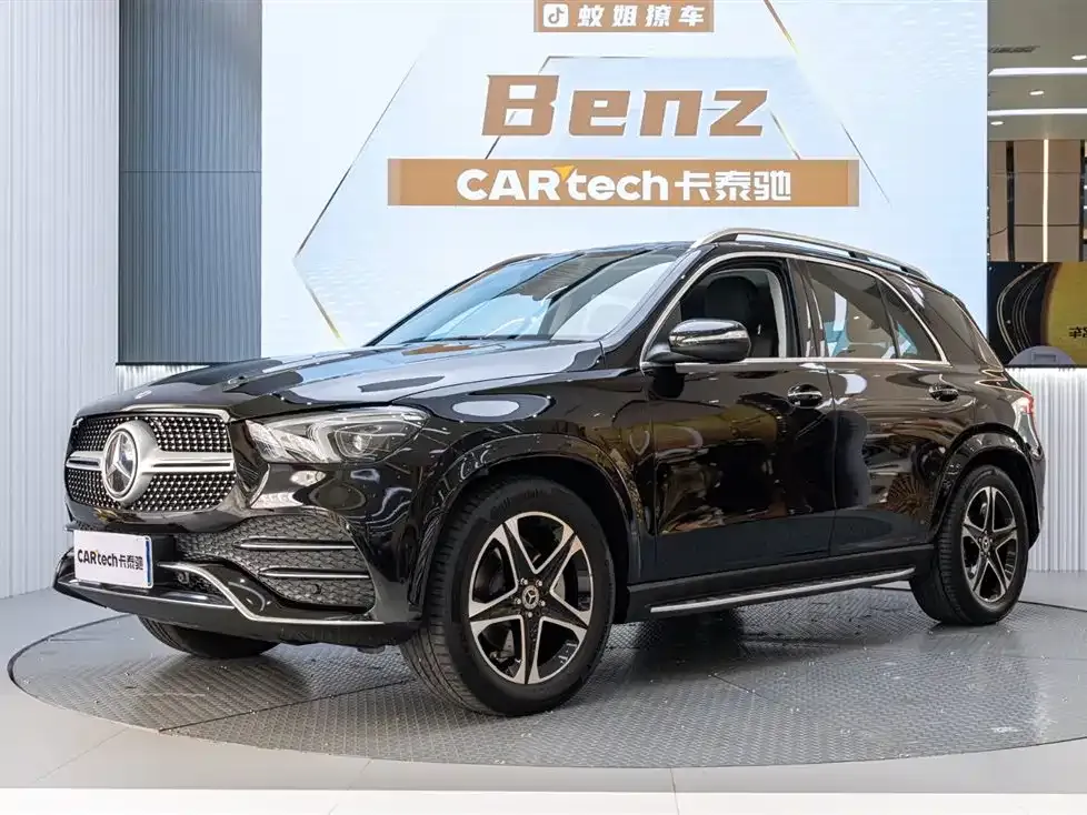 Mercedes-Benz GLE — фото 1