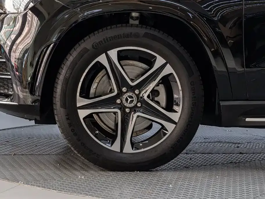 Mercedes-Benz GLE — фото 10