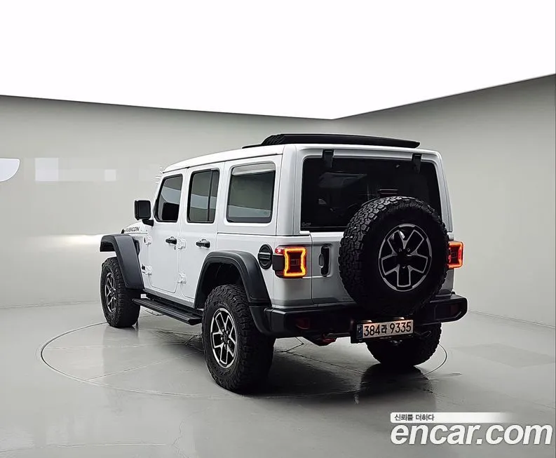 Jeep Wrangler — фото 2