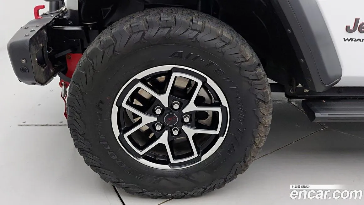 Jeep Wrangler — фото 5