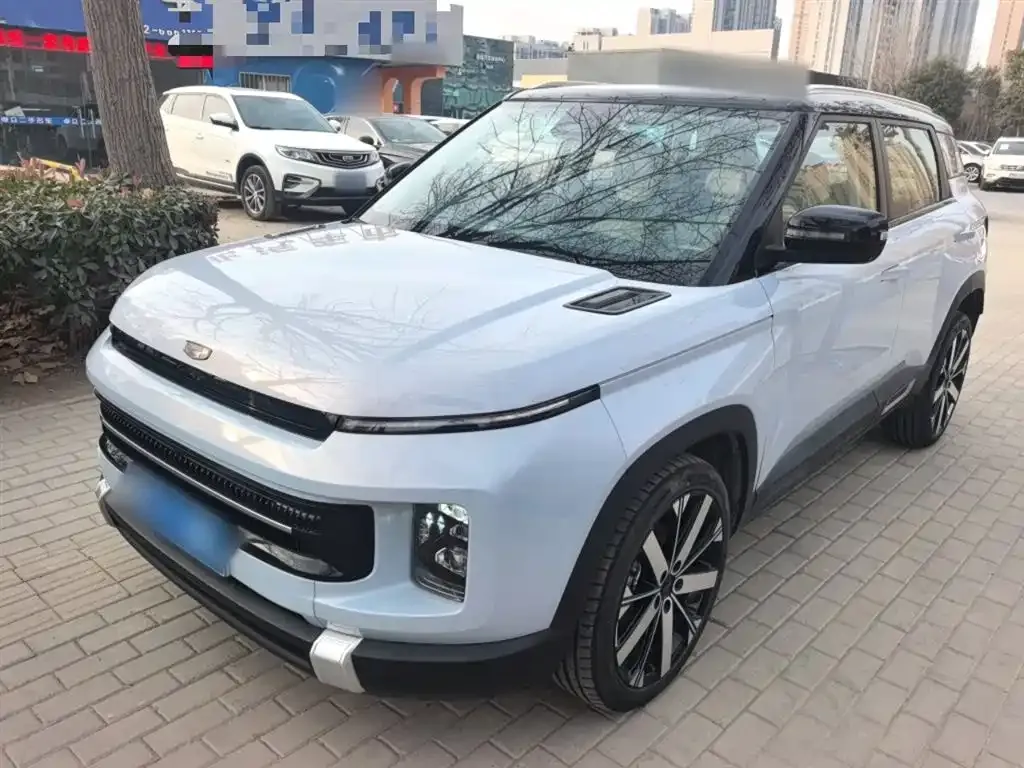 Geely Icon — фото 1