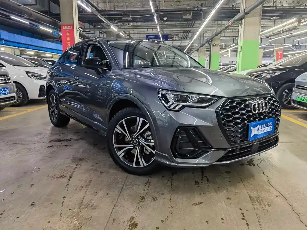 Audi Q3 Sportback — фото 5