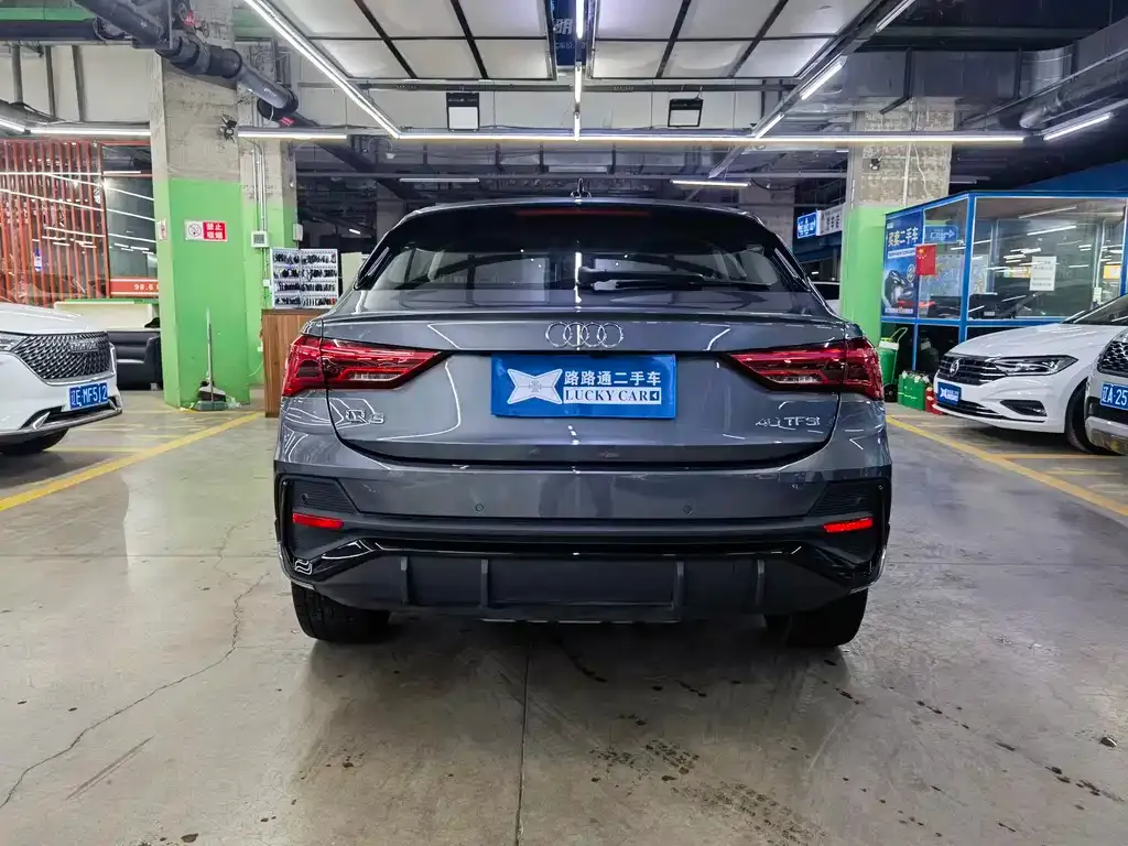 Audi Q3 Sportback — фото 4