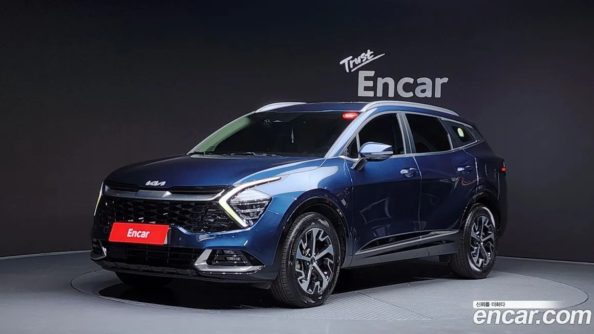 Kia Sportage — фото 1