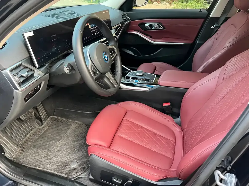 BMW i3 — фото 10