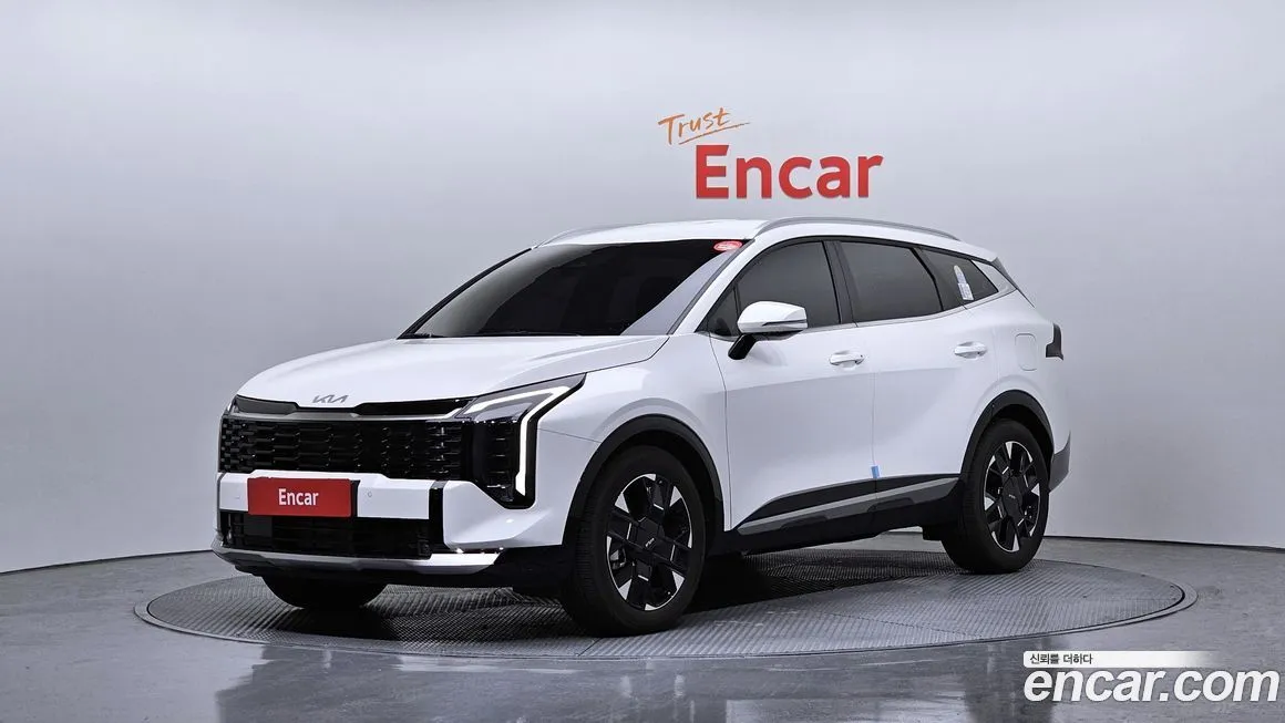 Kia Sportage — фото 1