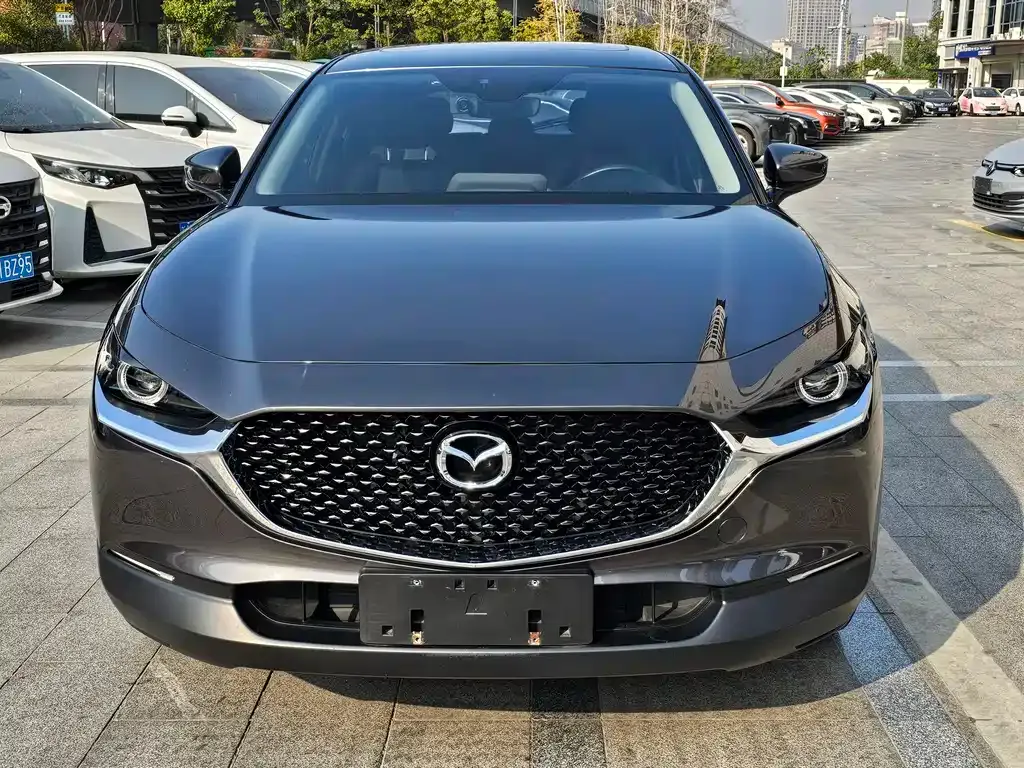 Mazda CX-30 — фото 2