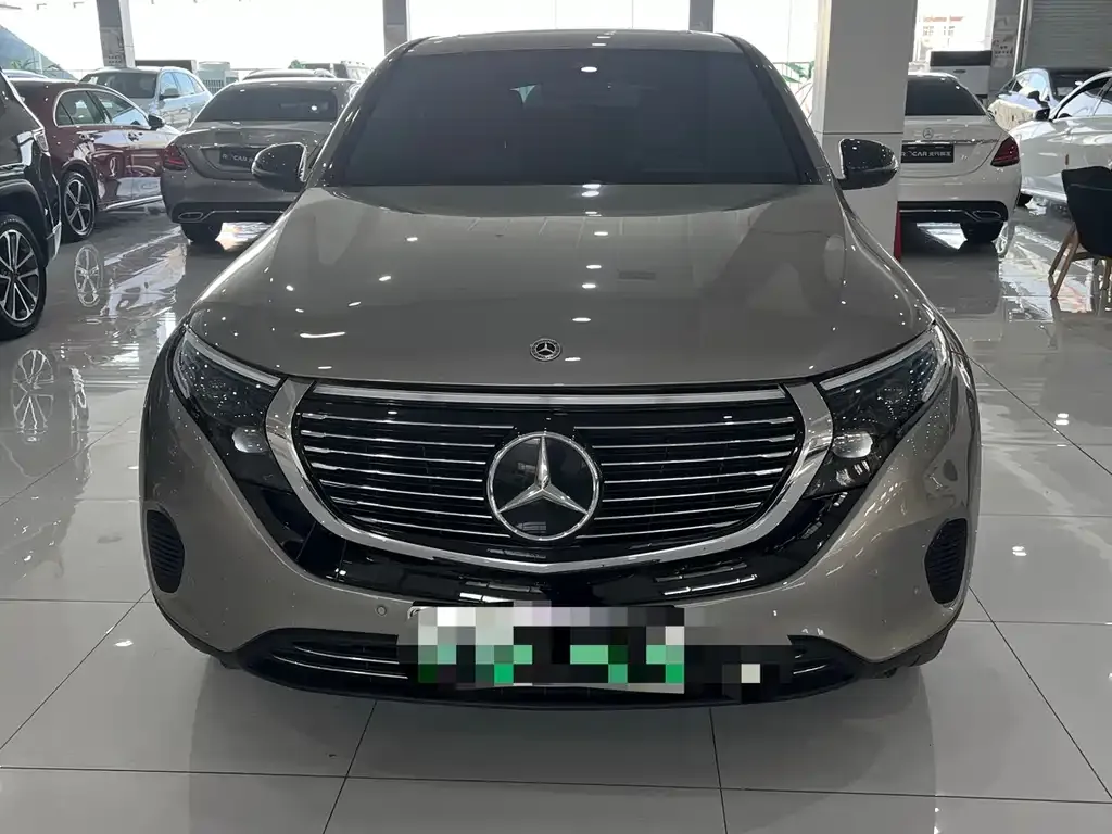 Mercedes-Benz EQC — фото 2