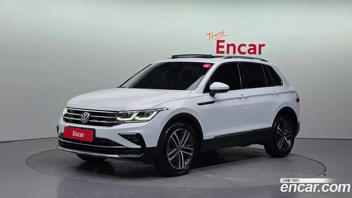 Volkswagen Tiguan — фото 1
