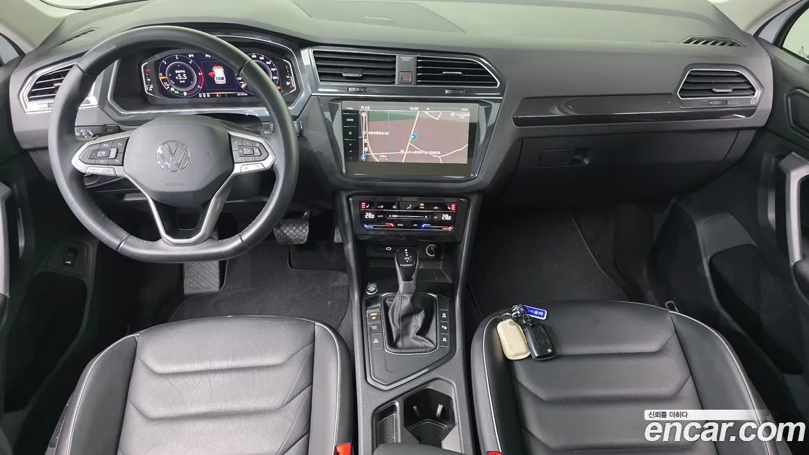 Volkswagen Tiguan — фото 7
