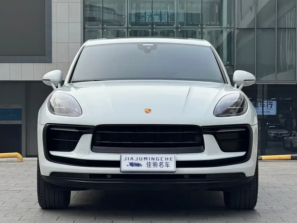 Porsche Macan — фото 7