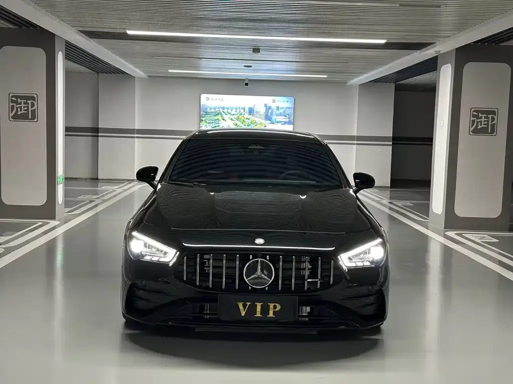 Mercedes-Benz CLA AMG — фото 10