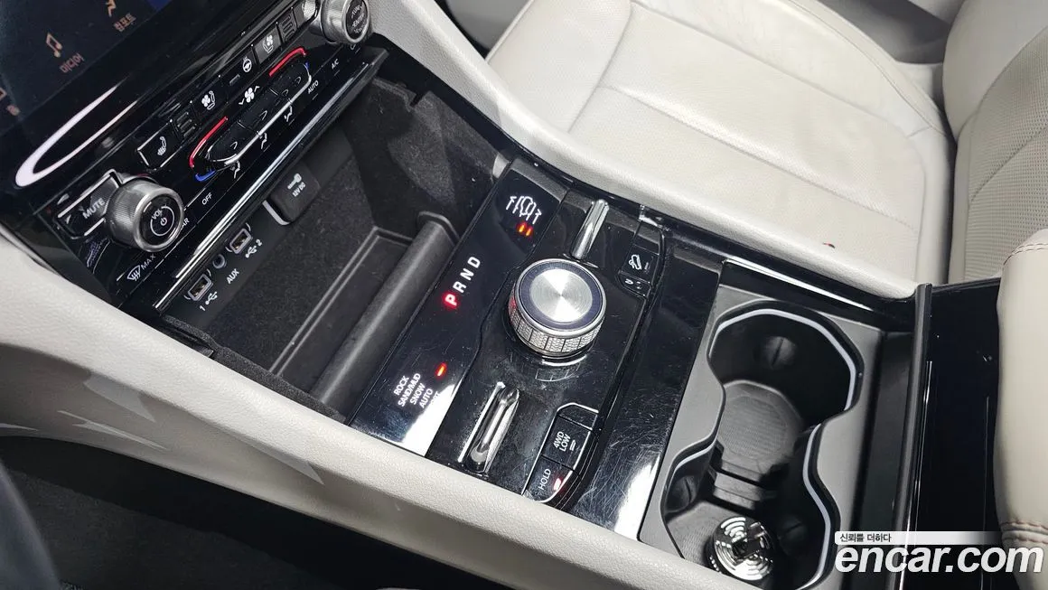 Jeep Cherokee — фото 6