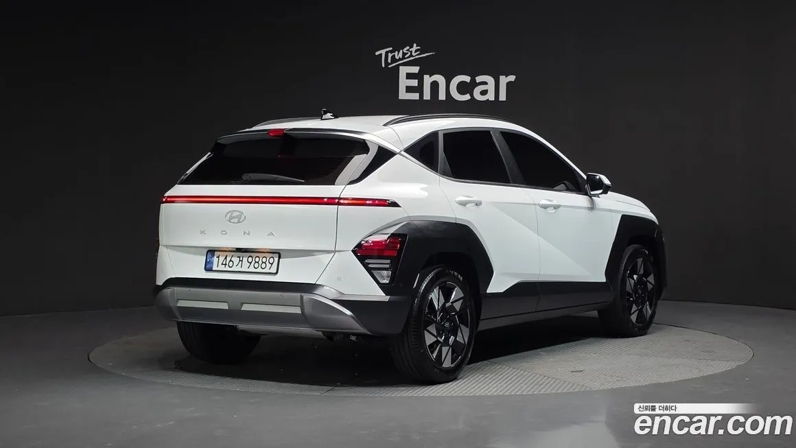 Hyundai Kona — фото 2