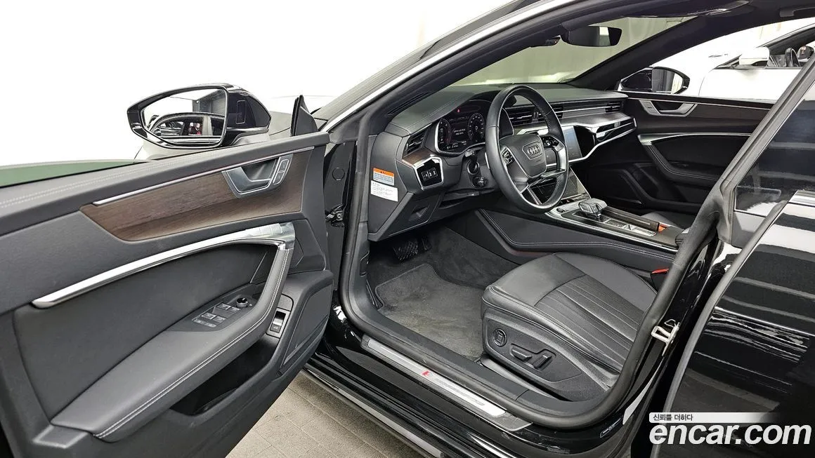 Audi A7 — фото 9
