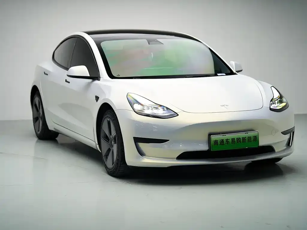 Tesla Model 3 — фото 2