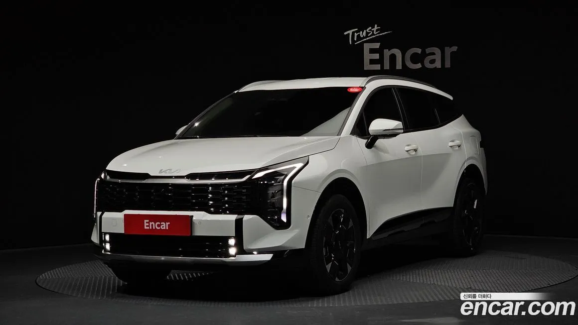 Kia Sportage — фото 1