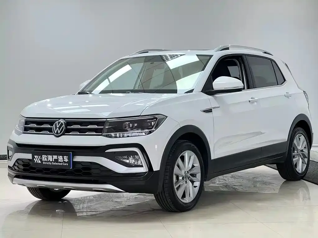Volkswagen T-Cross — фото 1