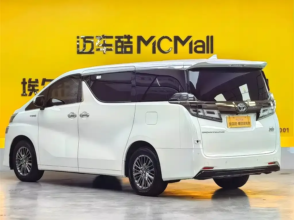 Toyota Vellfire — фото 9
