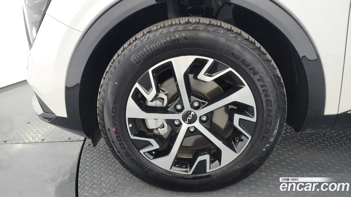 Kia Sportage — фото 5