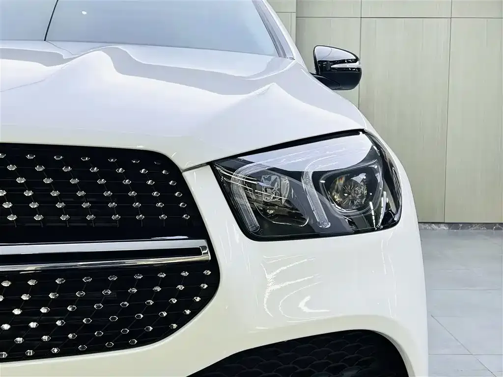 Mercedes-Benz GLE New Energy — фото 6