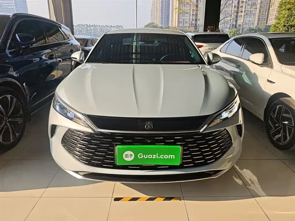 BYD Qin L — фото 3