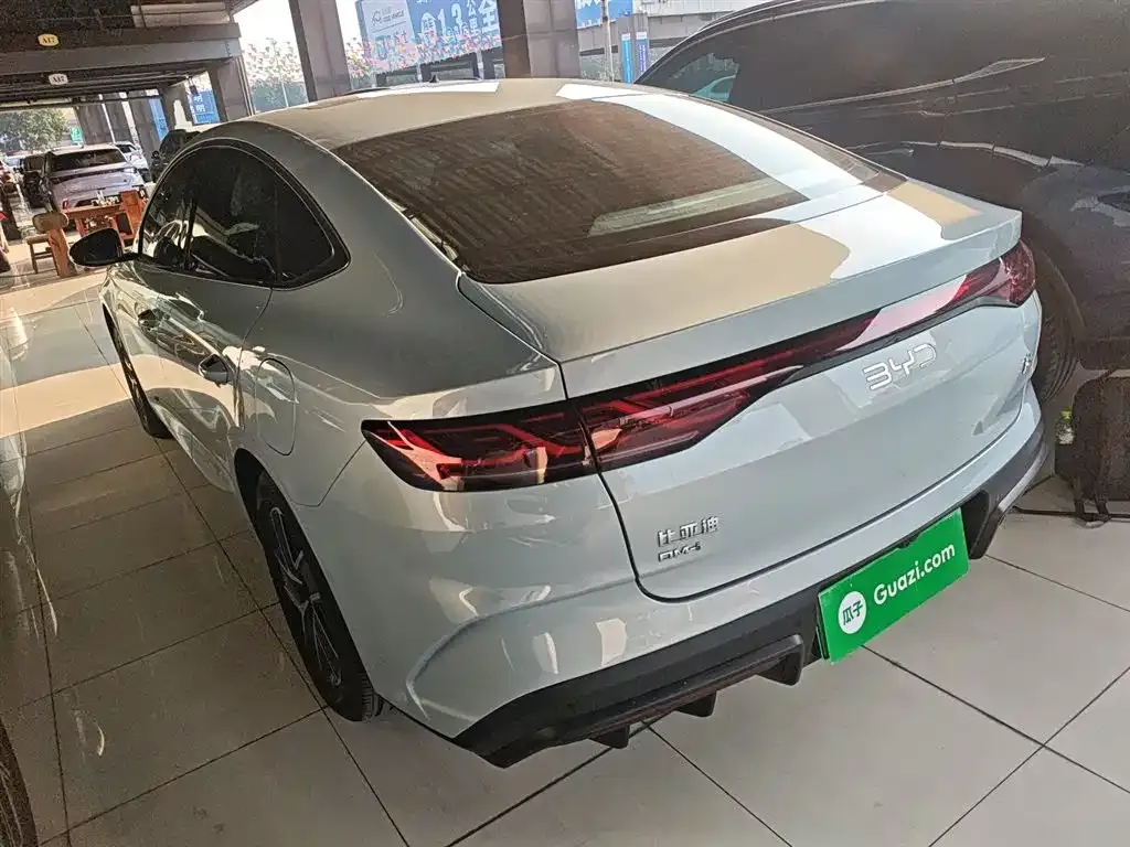 BYD Qin L — фото 2