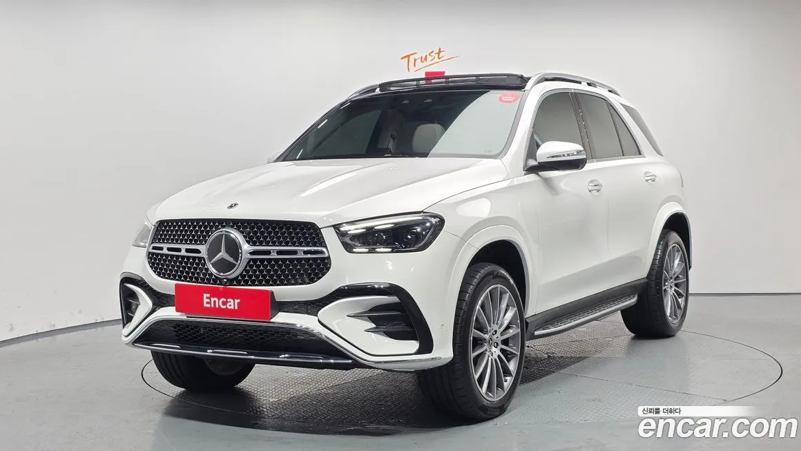 Mercedes-Benz GLE-Class — фото 1