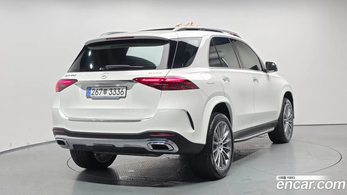 Mercedes-Benz GLE-Class — фото 7