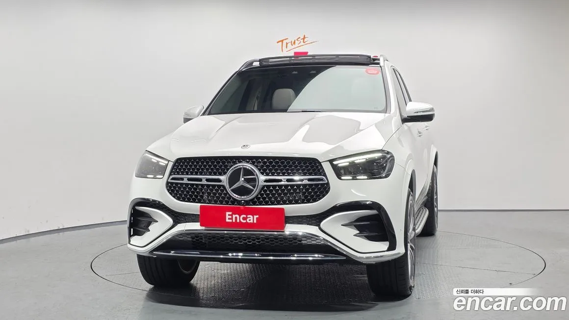 Mercedes-Benz GLE-Class — фото 4