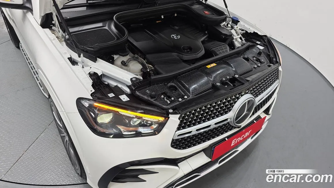 Mercedes-Benz GLE-Class — фото 10