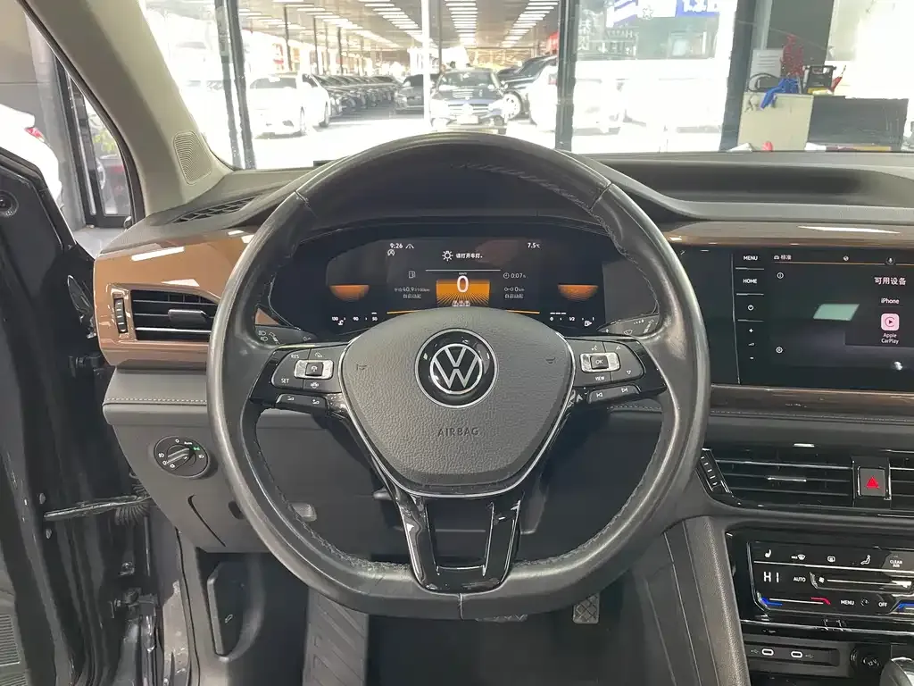 Volkswagen Tharu — фото 10